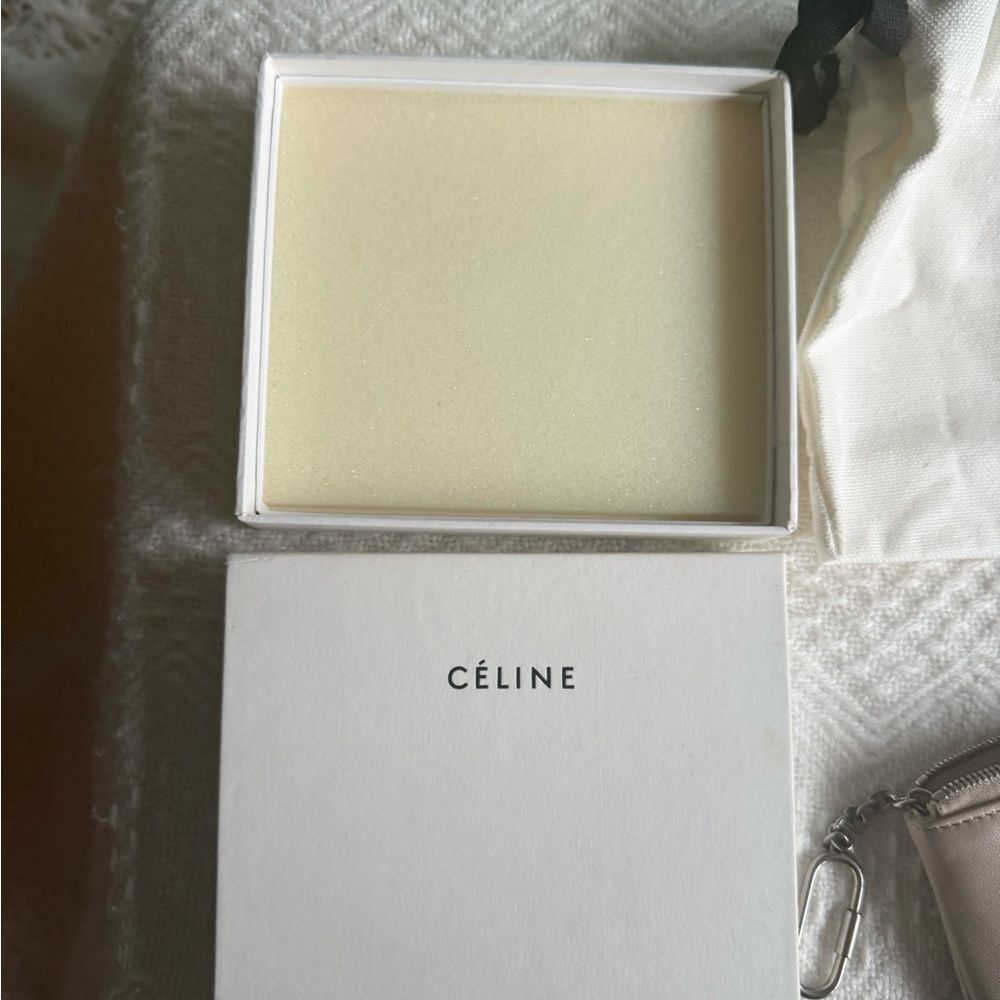 Old Celine Solo Coin and Card Purse, Black/Beige Colorblock, w/ Box and Dustbag - Picture 10 of 14